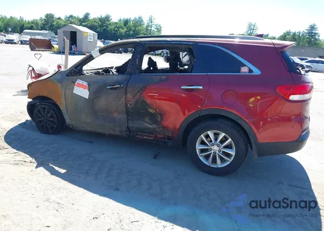 2018 Kia Sorento 2.4L Lx z USA, uszkodzony, nr VIN 5XYPGDA36JG424448